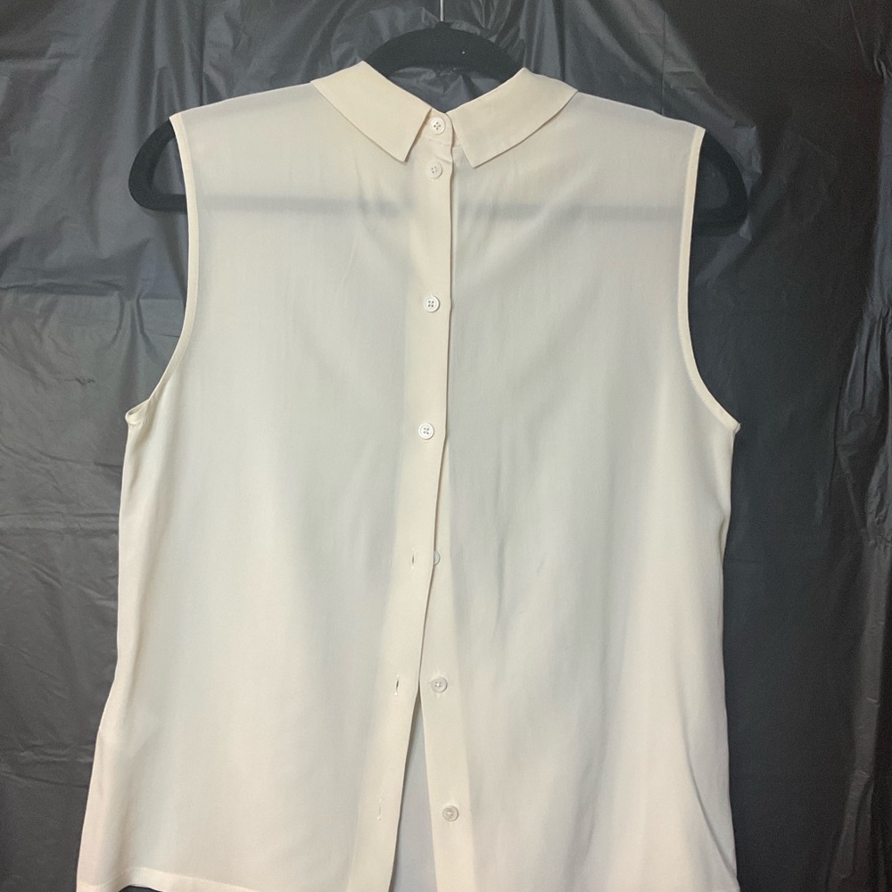 Equipment Femme Embellished Sleeveless Blouse - Picture 3 of 5